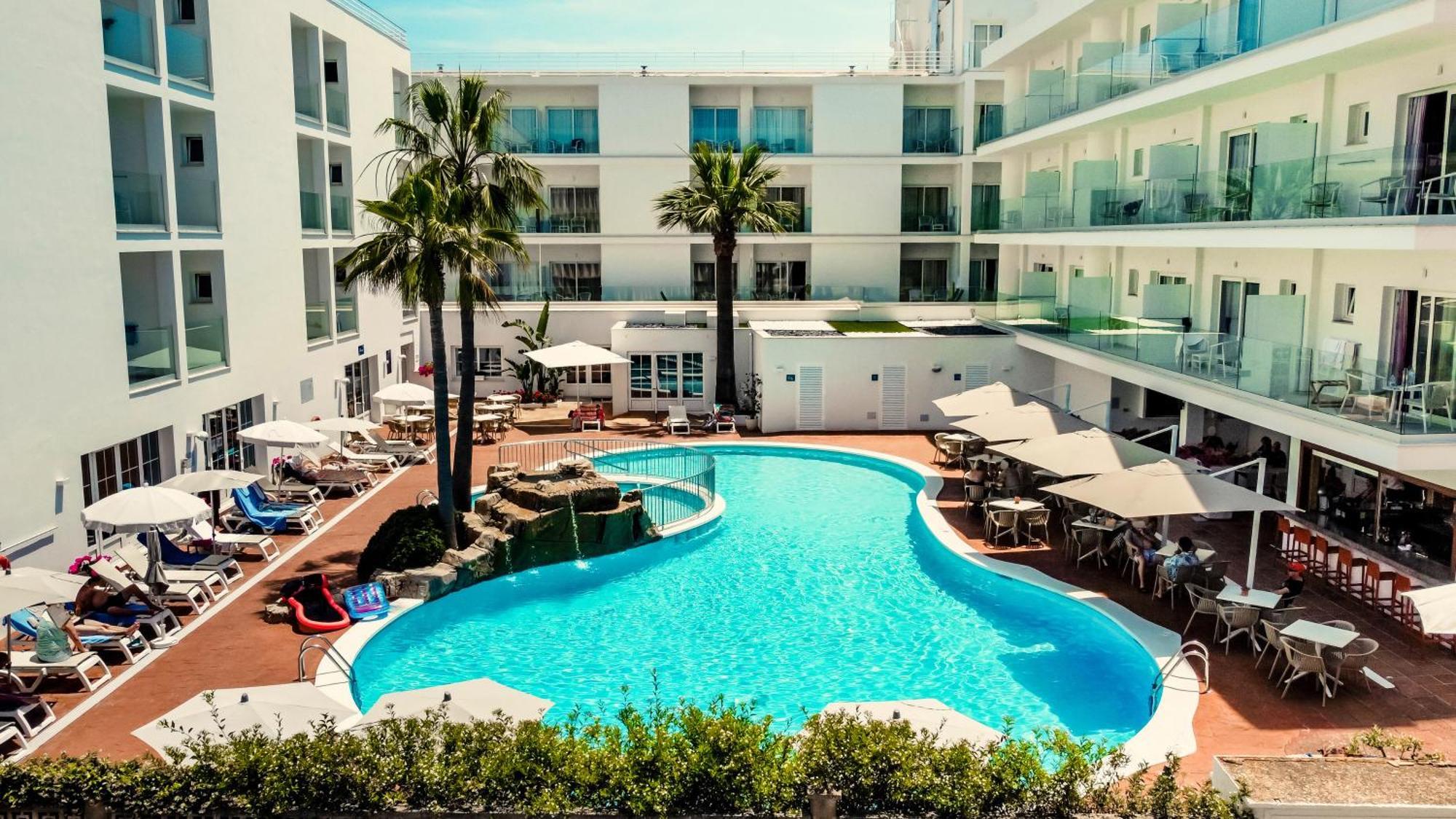 קאלה ראטג'אדה Hotel Capricho מראה חיצוני תמונה